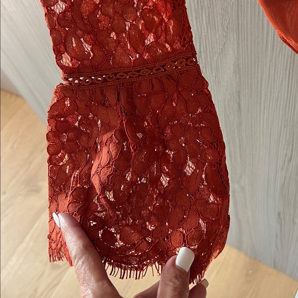 NWT REVOLVE Endless Rose Vibrant burnt orange Lace Bodysuit M - Picture 7 of 12